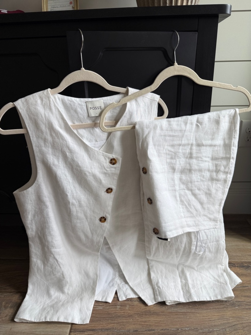 Posse White Sleeveless Linen Button-Front Tunic and midi skirt set Large